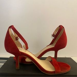 Vince Camuto red heels 👠